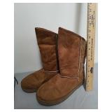 Airwalk boots size 8.5 Airwalk boots size 8.5
