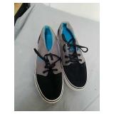 DC Shoes size 7 DC Shoes size 7
