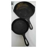 2 cast iron skillets 8.5 inch and 6 inch 2 cast iron skillets 8.5 inch and 6 inch