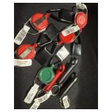 5 retractable cord key chains with 3 flashlight