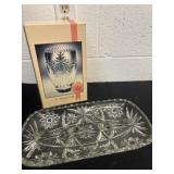 9ï¿½ crystal vase and a 3 dip dish