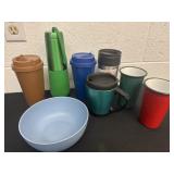 2 enamel cup with bowl and to go cups