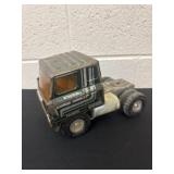 6ï¿½x8ï¿½ Ertl semi truck