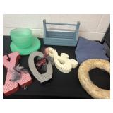 Plastic bowls and plates, wood xo& and place mats