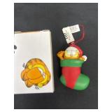 3ï¿½ garfeild ornaments