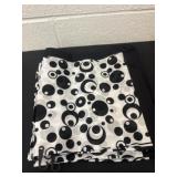 12 new black and white bandannas