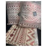 2 new throw pillow with rug