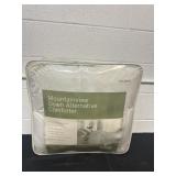 Mountain View Comforter Full Queen