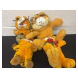Group of Garfield plushies