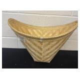 16ï¿½x13ï¿½ bamboo basket