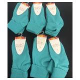 6 pairs of new size 4 socks