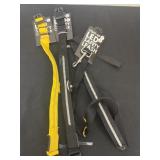 3 new leashes and collars size large