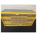 20ï¿½x10ï¿½ plastic garage organizer.