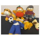 Group of Garfield plushies