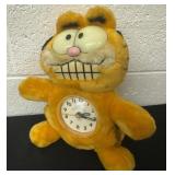 10ï¿½ Garfield clock plushie