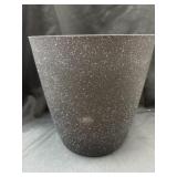 9ï¿½x12ï¿½ trash can