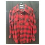 Size extra large Pendleton wool snap closure