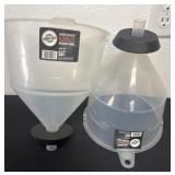 2 large 3.5qt funnel