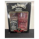 Jack Danielï¿½s bottle and 2 glasses