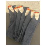 6 pairs of size 30-33 kids socks