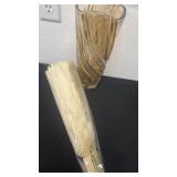 11ï¿½ glass vase with floral