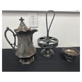 13ï¿½ caddy and  11ï¿½ pitcher and 3ï¿½ silver plated