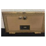 Vintge 11ï¿½x6.5ï¿½ Post Office Metal Mail Box Door