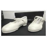 Little girls Size 6.5ï¿½ tap shoes