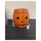 Pumpkin scentsy warmer