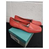 Size 9 coral flats