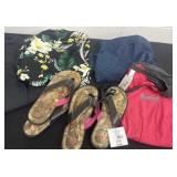 2xl and xl shirts and oats with size size 7/8