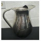 9ï¿½ The Cellar Stainless Steel Pitcher with Ice