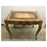 25.5x17x23 vintage small Wood Table