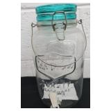 11.5-in glass cold drink dispenser with lid and