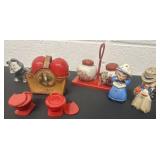 Group of salt and pepper shakers