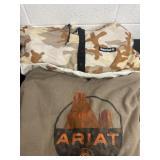 2 sweatshirt xl and small