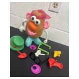 Mrs potato head with accessories