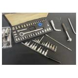 Group of sockets and socket sets