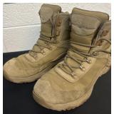 Denali size 9 boots