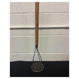 Round potato masher 26ï¿½