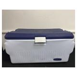 Rubbermaid Cooler