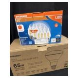2 boxes of light bulbs