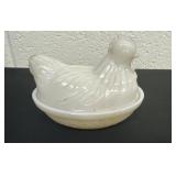 4ï¿½ Vintage Hazel Atlas Nesting Hen Covered Dish