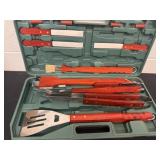 BBQ utensil kit with case