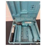 Makita drill and battery and case works