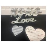 Metal saying xoxo love and hearts