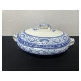 12ï¿½ Vintage crown pottery Stoke-on-Trent. lidded