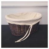 Lined basket