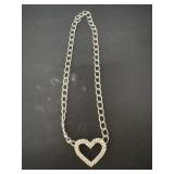 22ï¿½ heart rhinstone necklace