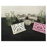 2 card holders, 4 bottles and 2  tea time